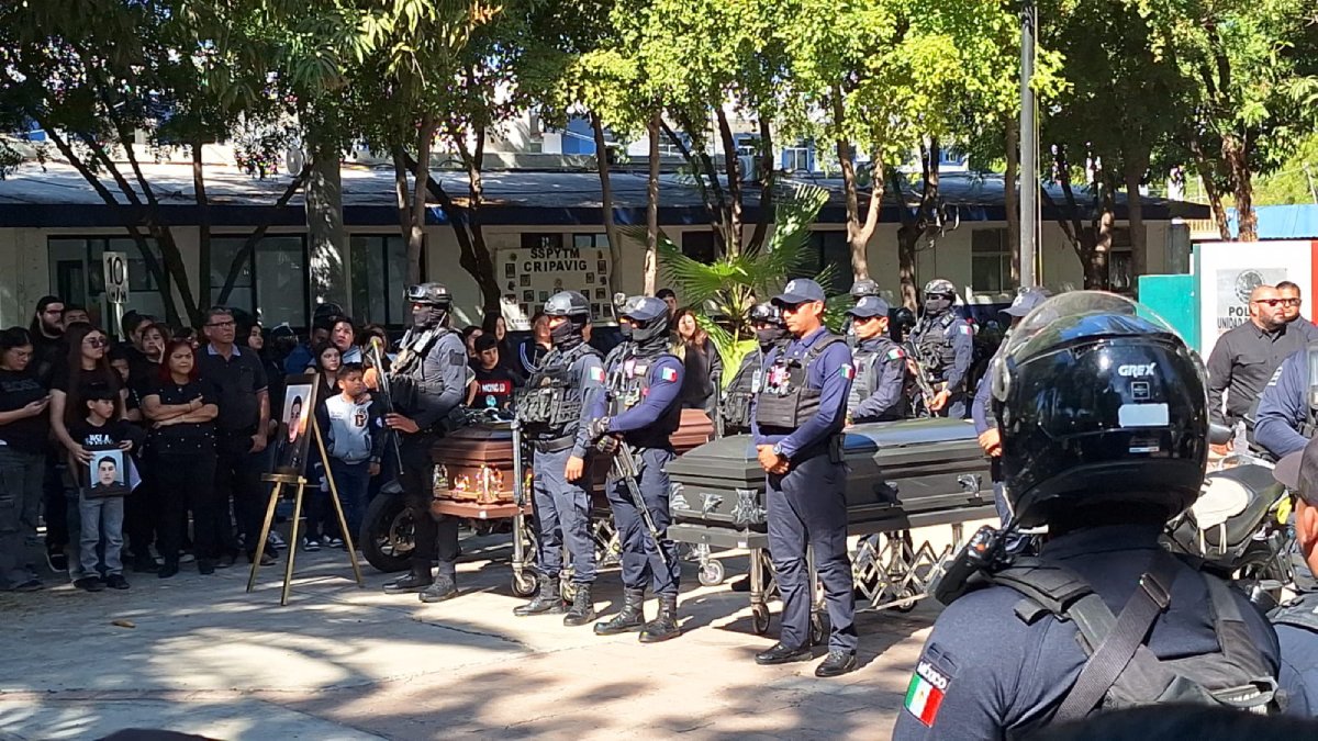 homenaje a policias fallecidos en balacera en culiacan guardia